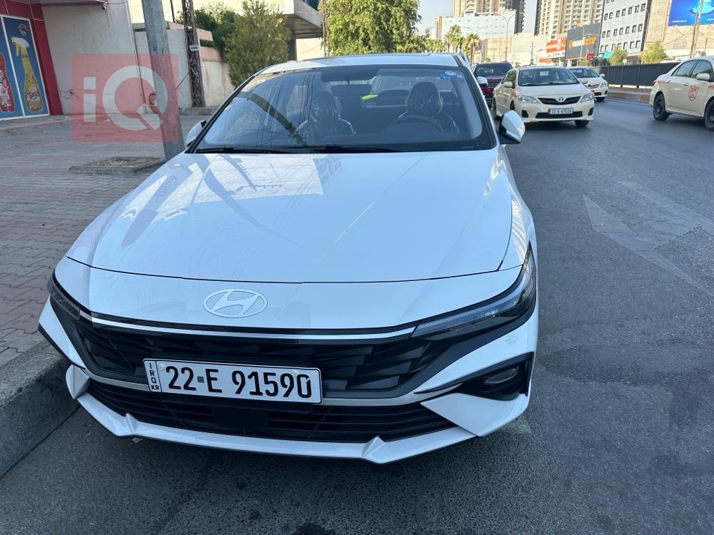 هیوندای ئەلەنترا